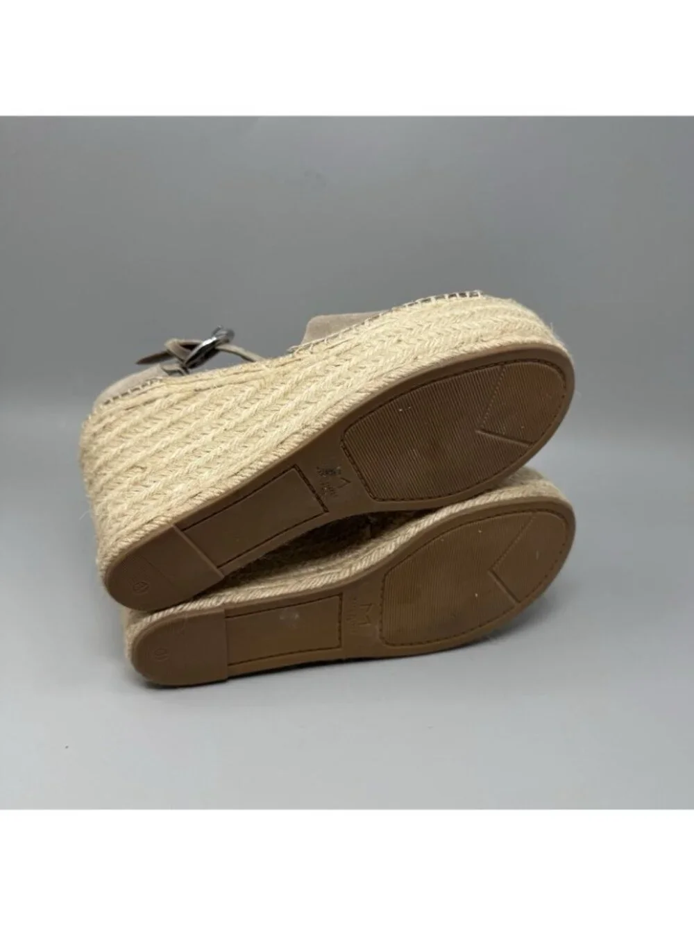 Marc Fisher Womens Lalida Espadrille Wedge Sandals Tan Suede  Size 8.5